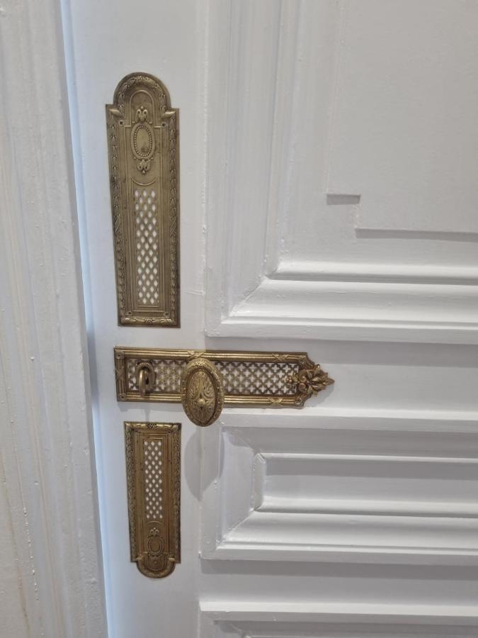 Face Chateau St Germain En Laye, Appartement 4 A 6 Personnes, 23 Min De Paris Champs-Elysees Saint-Germain-en-Laye Kültér fotó